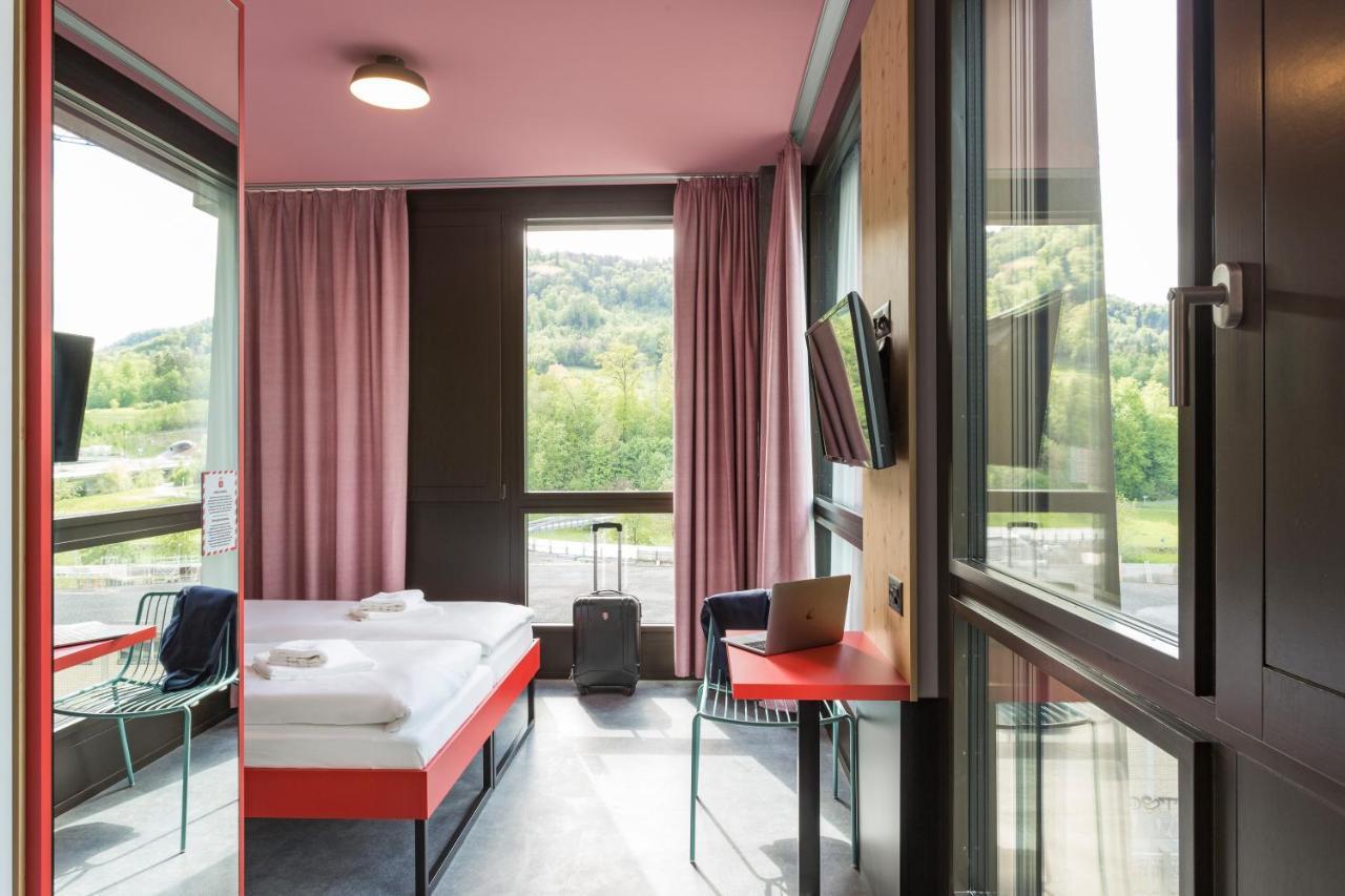 Meininger Hotel Zuerich Greencity Luaran gambar