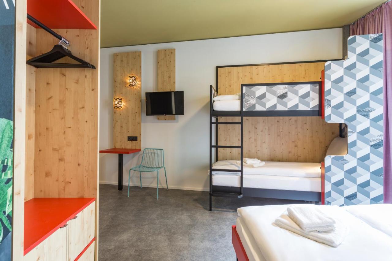 Meininger Hotel Zuerich Greencity Luaran gambar